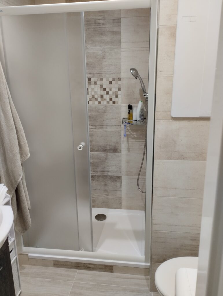 bytové interiéry, rekonstrukce louny, rekonstrukce bytovych interieru, bytova jadra, Louny, Loun, Ustecky kraj, rekonstrukce rodinnych domu, Žatec, Ústecký kraj